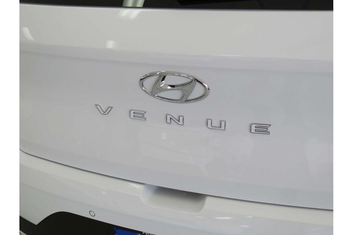 2024 Hyundai Venue Elite QX.V5