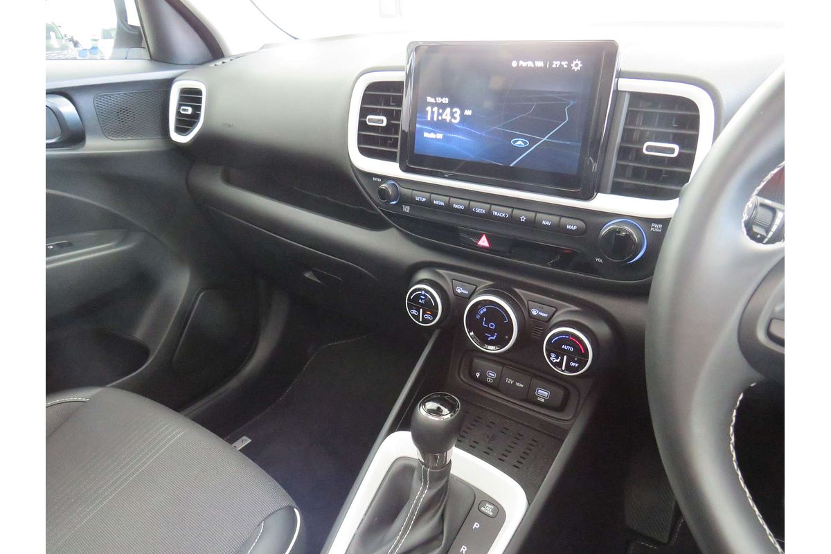 2024 Hyundai Venue Elite QX.V5