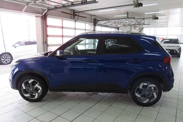 2024 Hyundai Venue Elite QX.V5