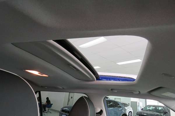 2024 Hyundai Venue Elite QX.V5