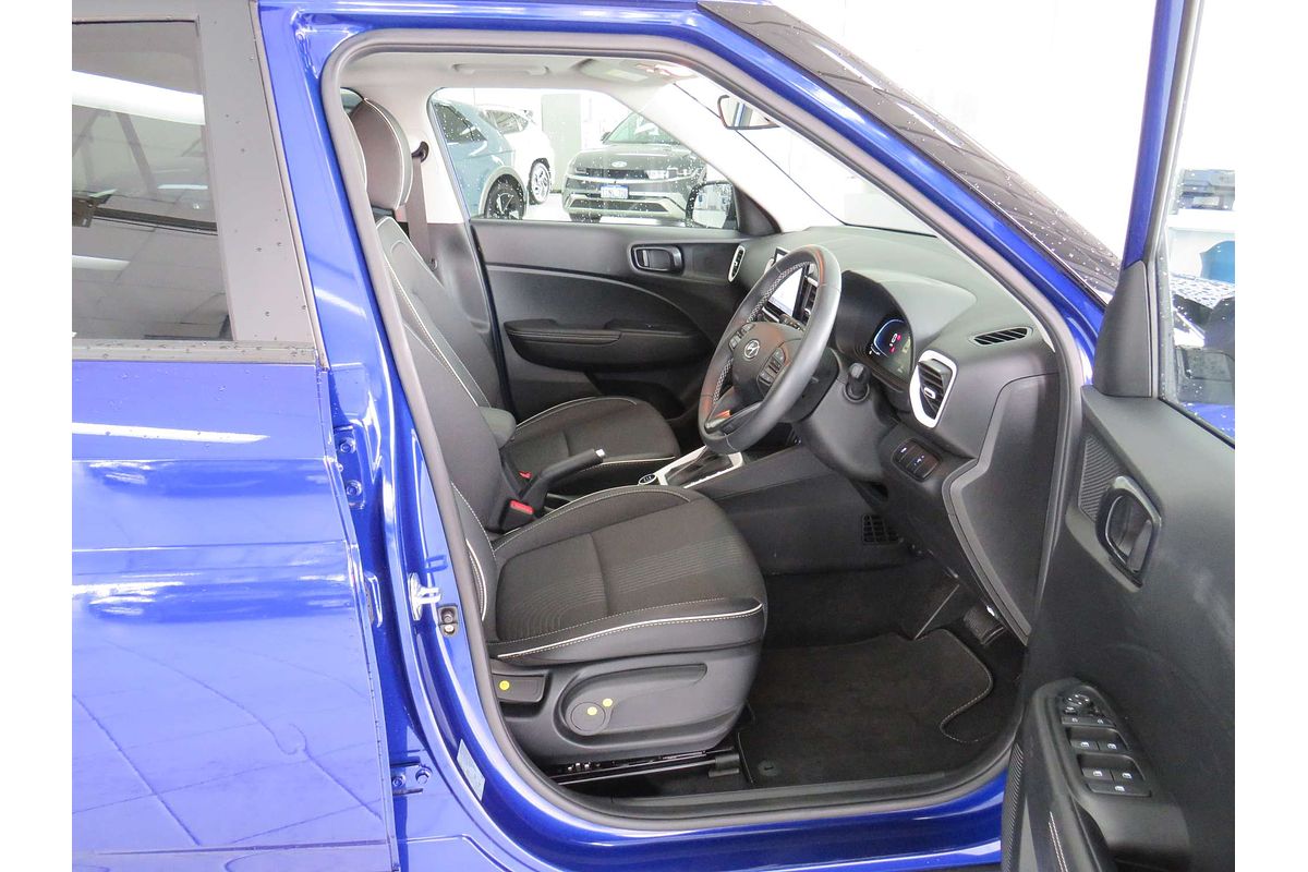 2024 Hyundai Venue Elite QX.V5