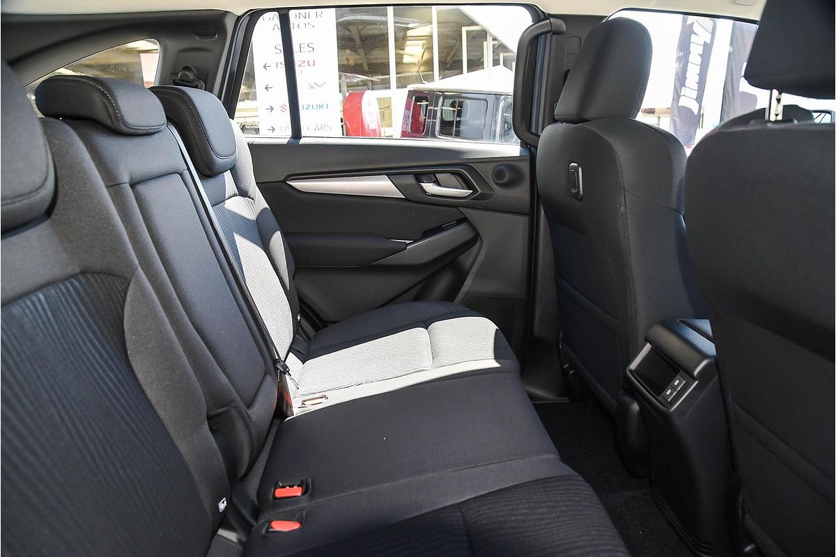 2025 Isuzu MU-X LS-M