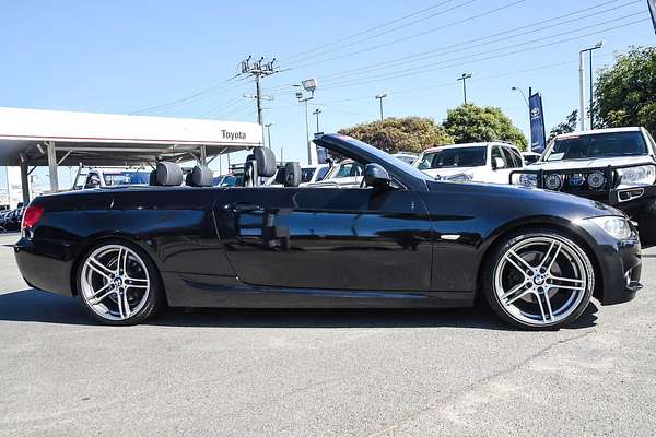 2013 BMW 3 Series 325i E93
