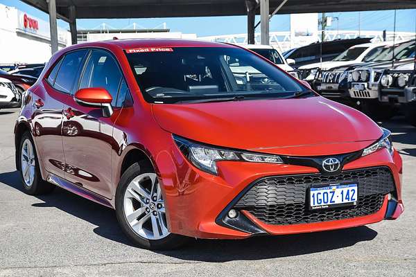 2018 Toyota Corolla SX MZEA12R
