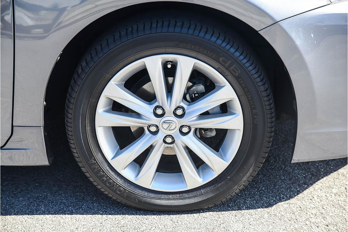 2016 Lexus CT CT200h Luxury ZWA10R