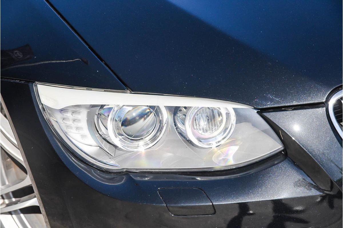 2013 BMW 3 Series 325i E93