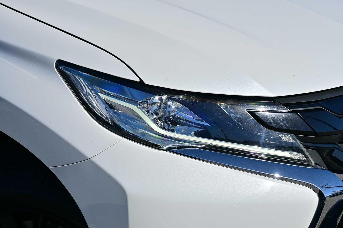 2019 Mitsubishi Pajero Sport Black Edition QE