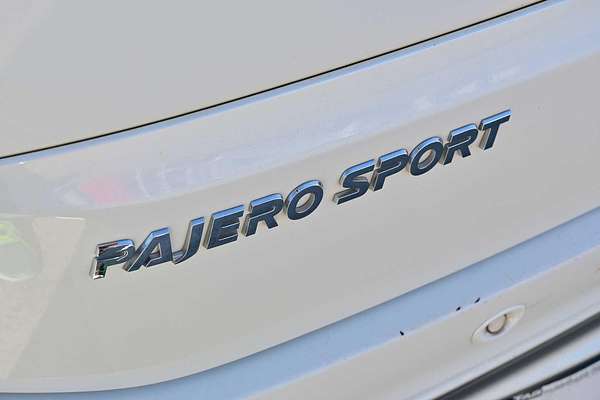2019 Mitsubishi Pajero Sport Black Edition QE
