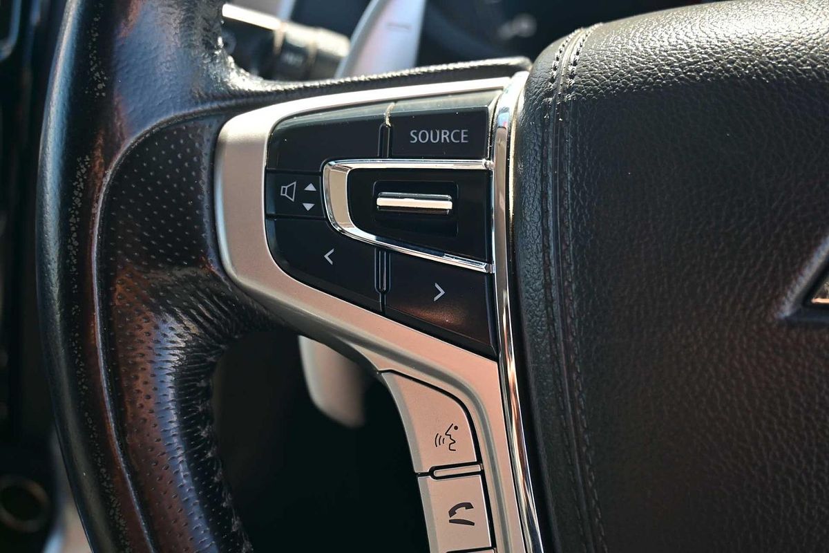 2019 Mitsubishi Pajero Sport Black Edition QE