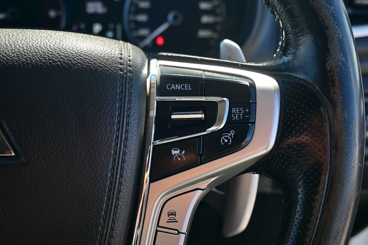 2019 Mitsubishi Pajero Sport Black Edition QE