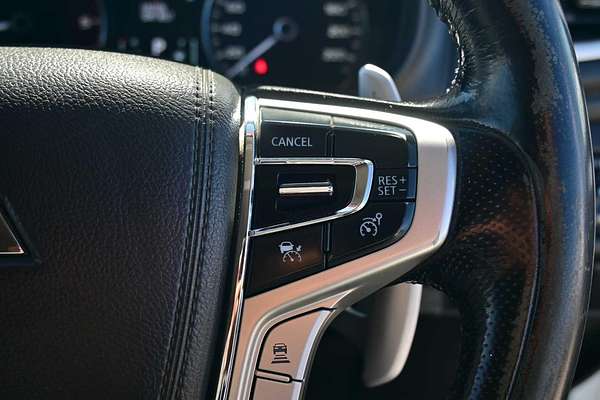 2019 Mitsubishi Pajero Sport Black Edition QE