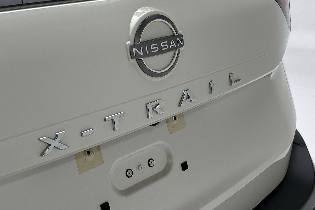 2023 Nissan X-TRAIL ST-L T33