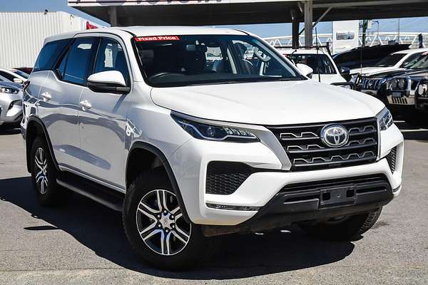 2022 Toyota Fortuner GX GUN156R