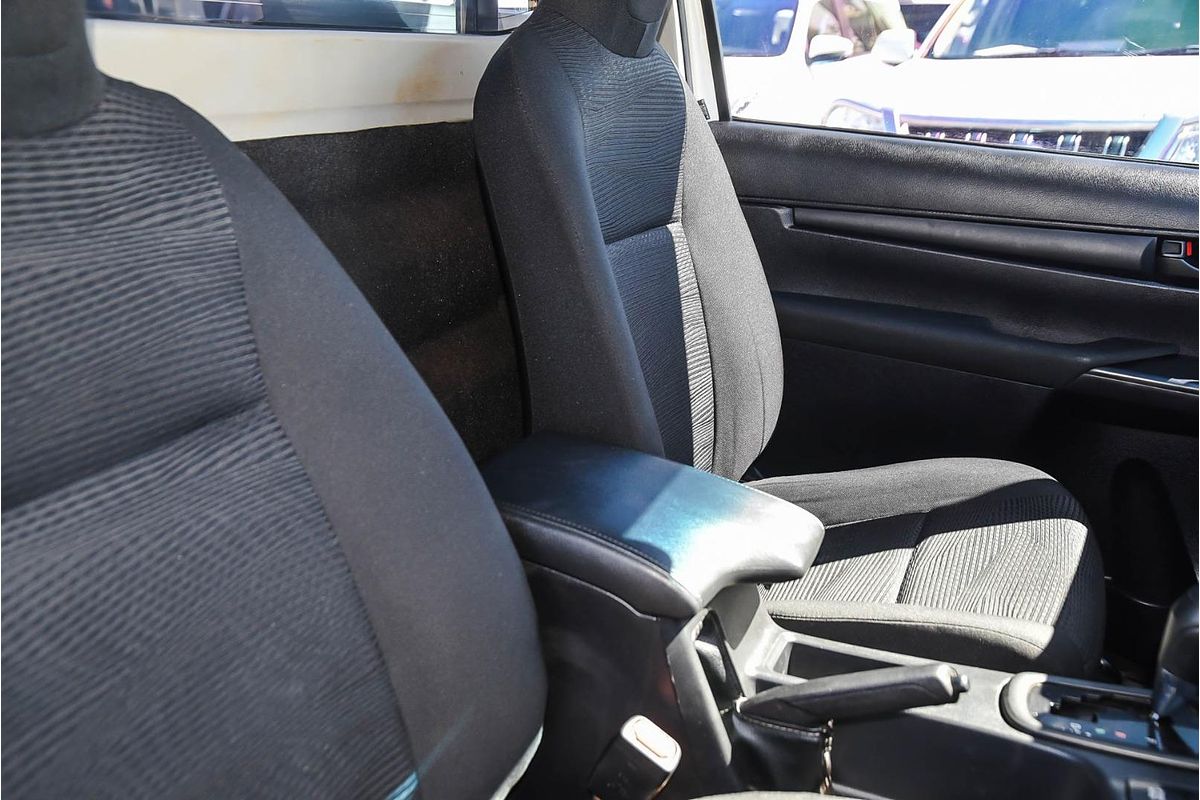 2018 Toyota Hilux SR GUN126R 4X4