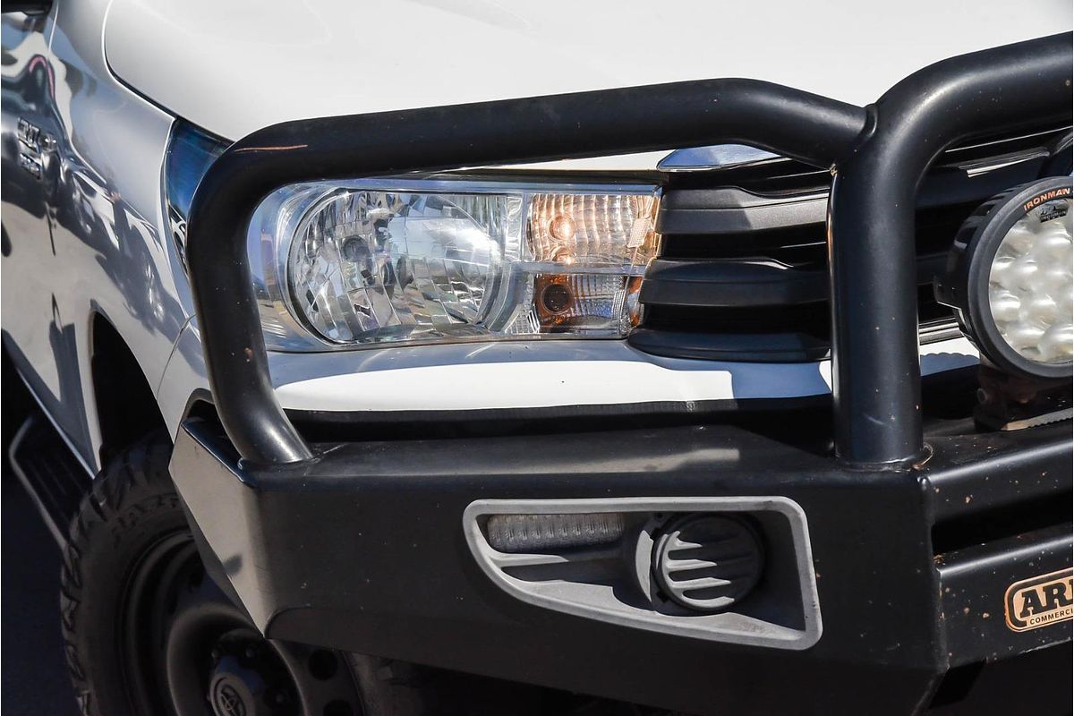 2018 Toyota Hilux SR GUN126R 4X4