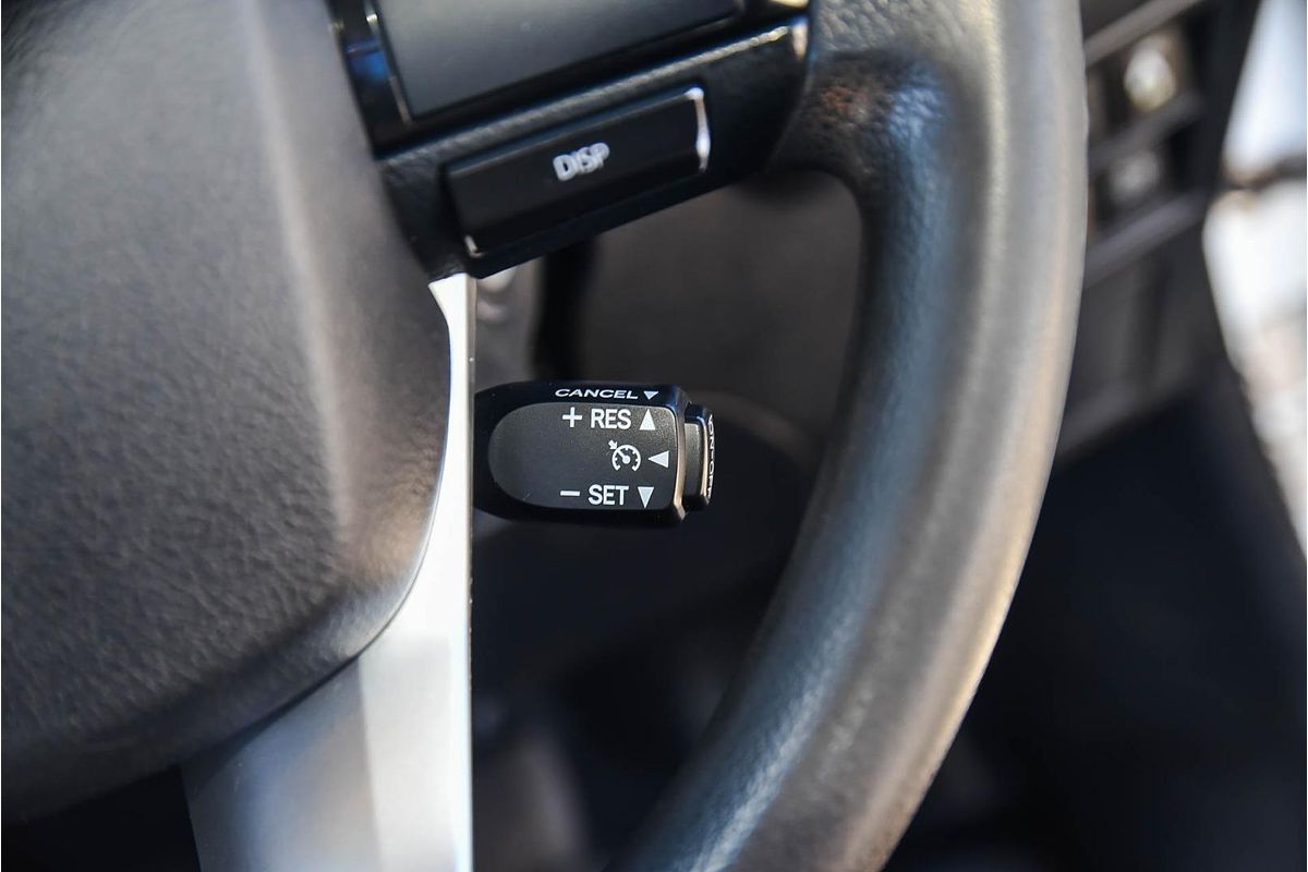 2018 Toyota Hilux SR GUN126R 4X4