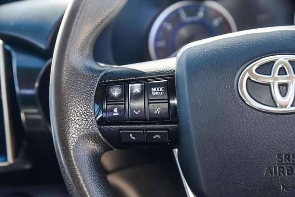 2018 Toyota Hilux SR GUN126R 4X4