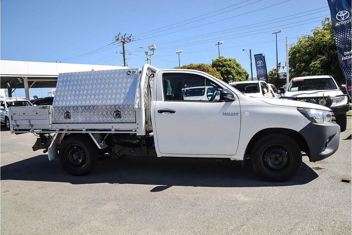 2017 Toyota Hilux Workmate GUN122R Rear Wheel Drive