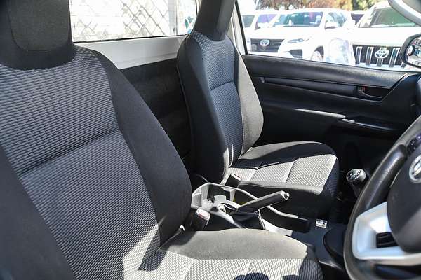 2017 Toyota Hilux Workmate GUN122R Rear Wheel Drive