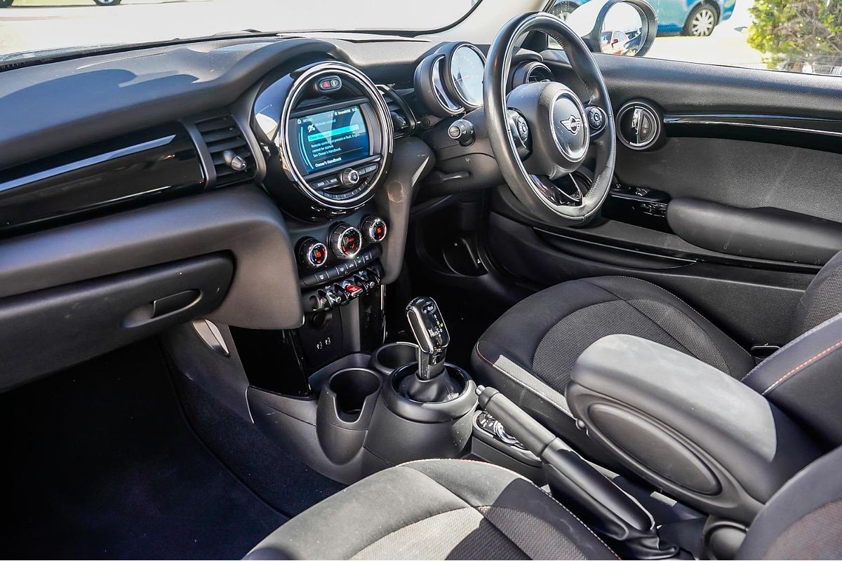 2019 MINI Hatch Cooper F56 LCI