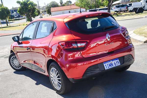 2014 Renault Clio Authentique IV B98