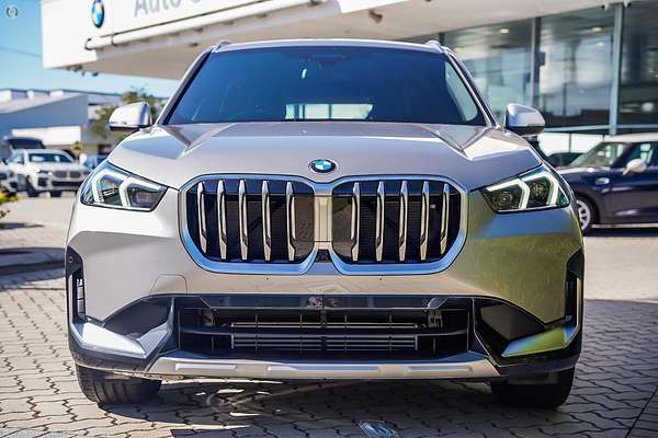 2024 BMW X1 sDrive18i U11