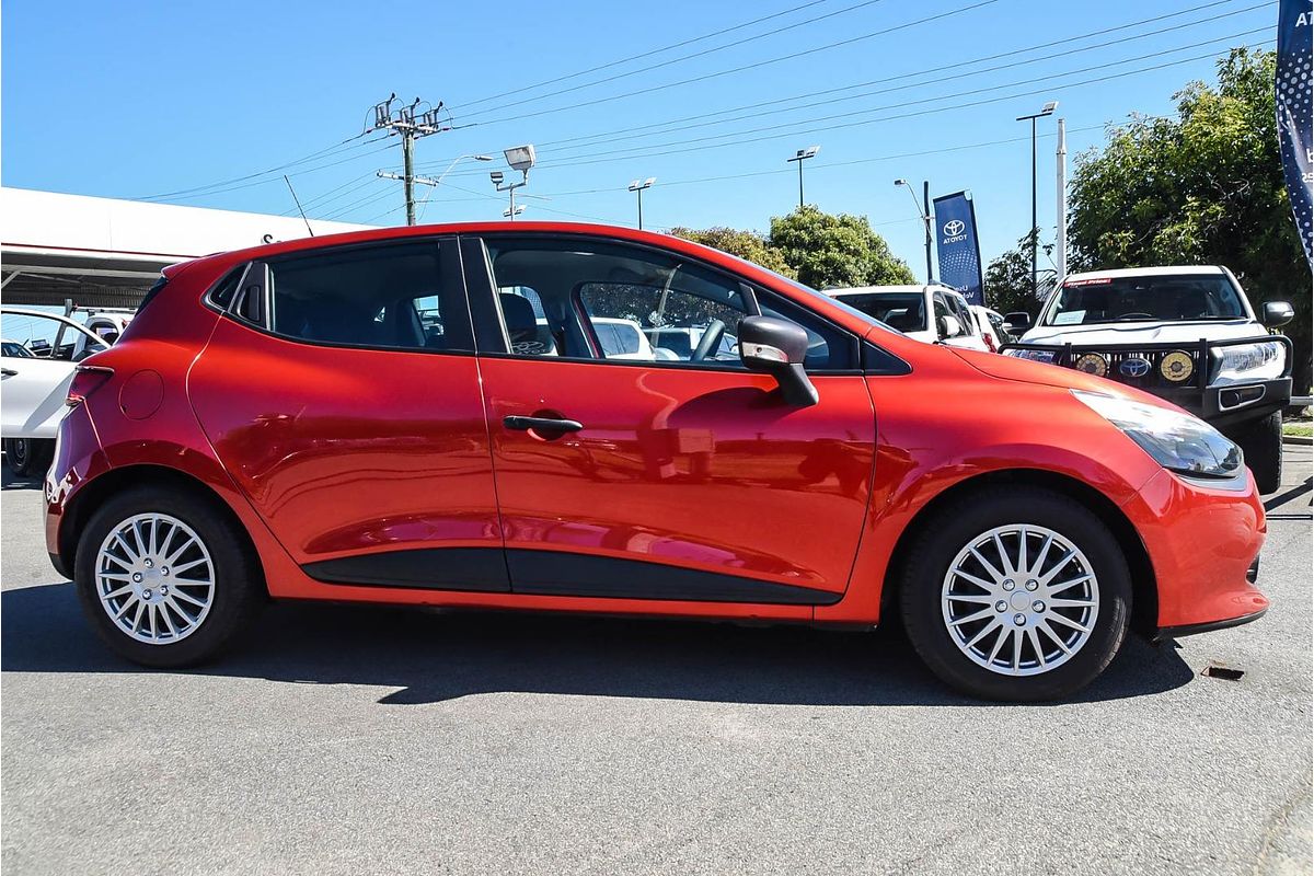 2014 Renault Clio Authentique IV B98