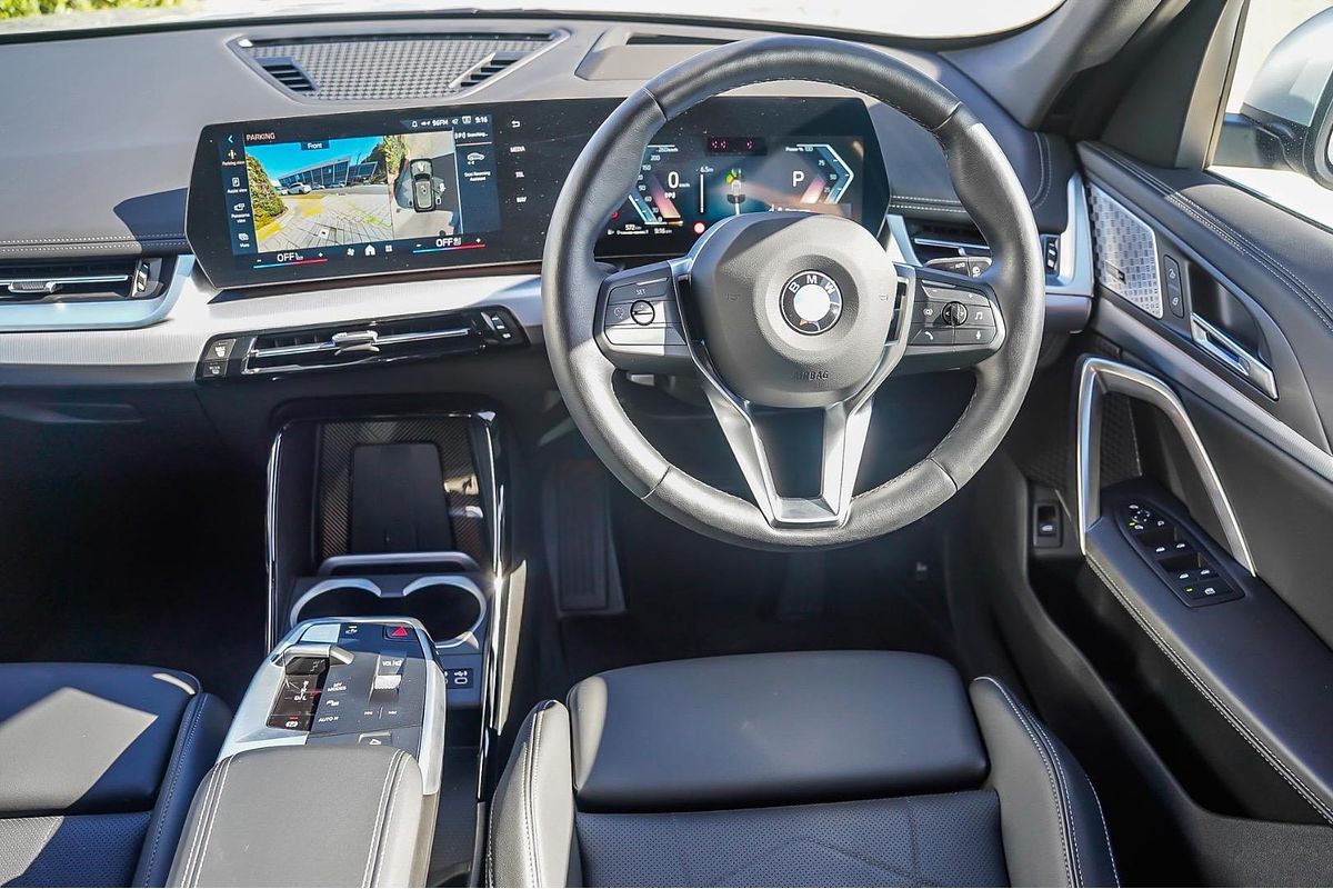 2024 BMW X1 sDrive18i U11