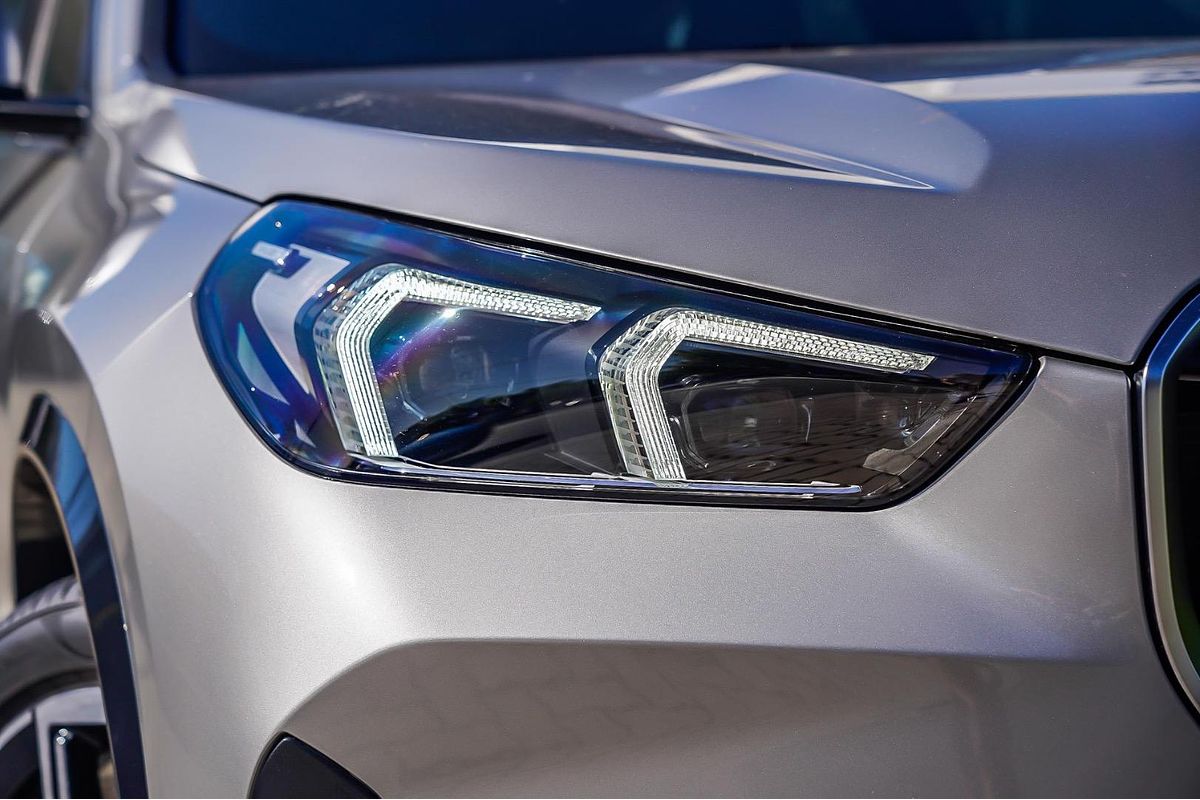 2024 BMW X1 sDrive18i U11