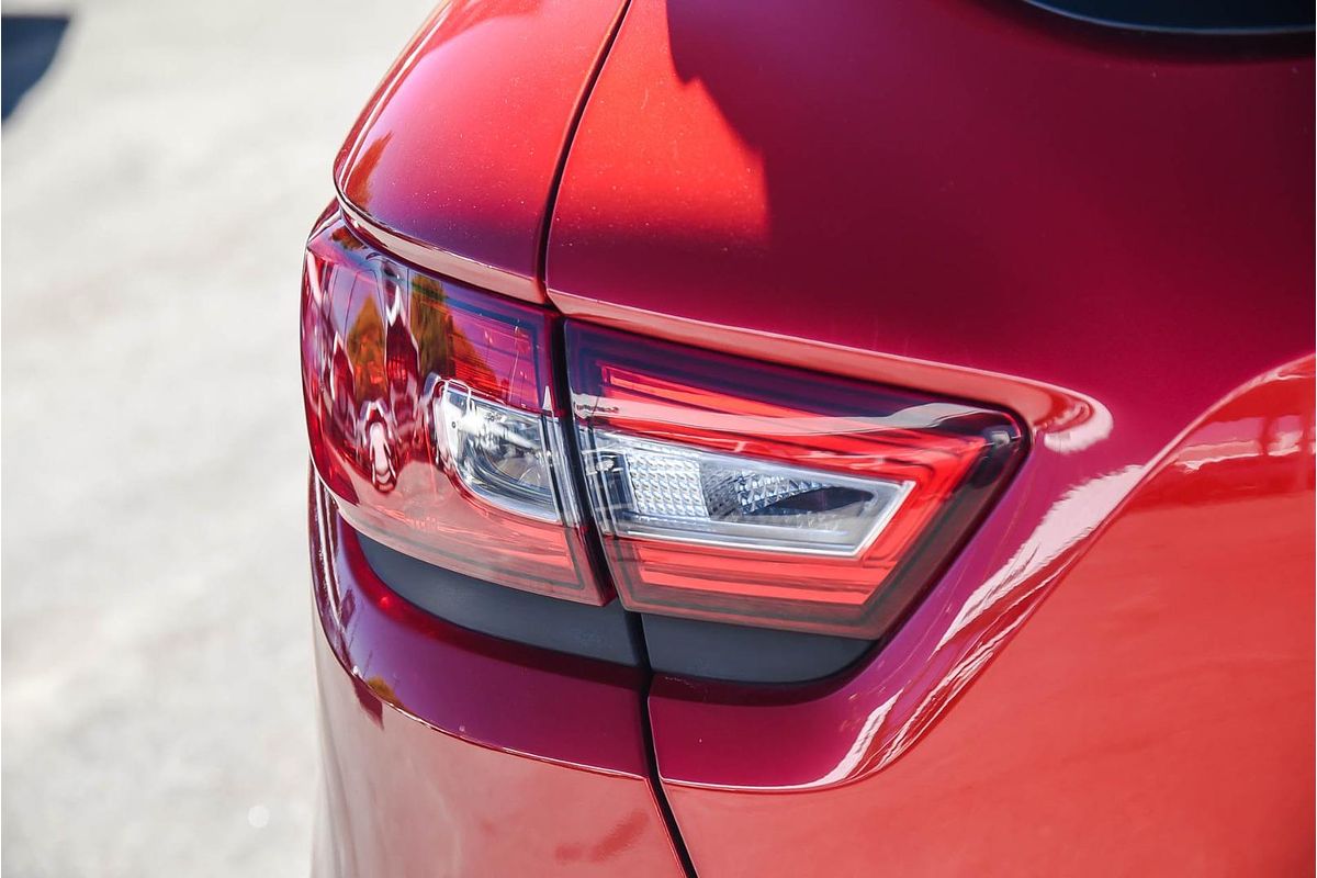 2014 Renault Clio Authentique IV B98