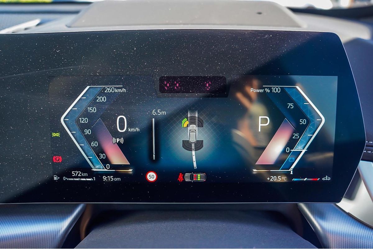 2024 BMW X1 sDrive18i U11