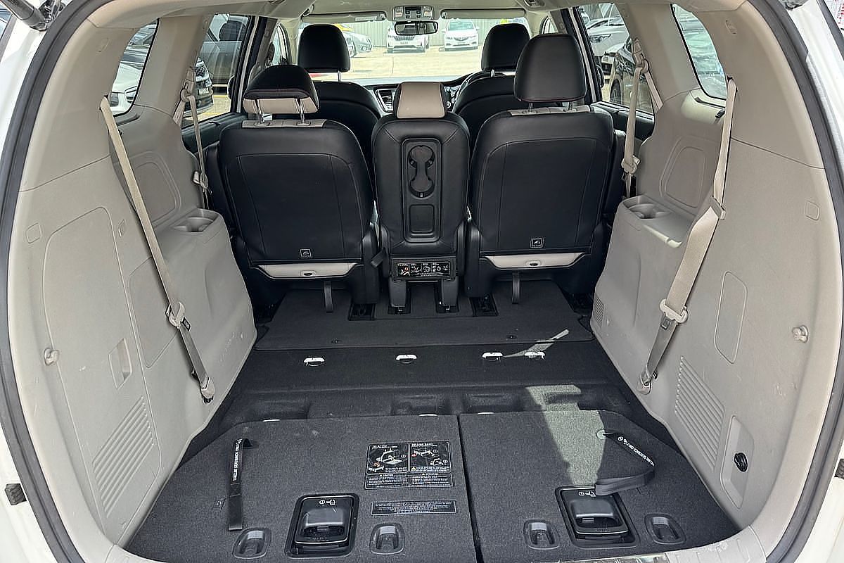 2019 Kia Carnival Platinum YP