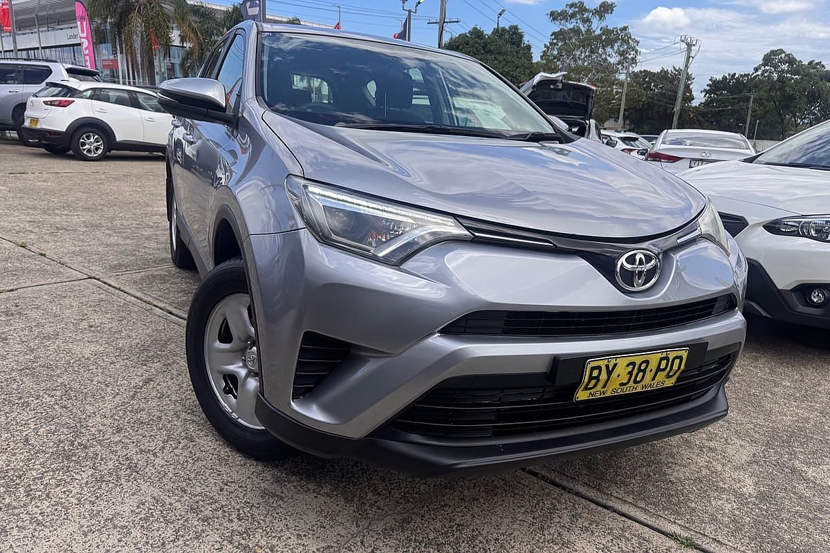 2017 Toyota RAV4 GX ASA44R