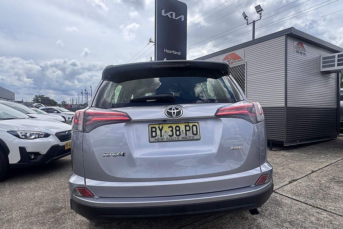 2017 Toyota RAV4 GX ASA44R