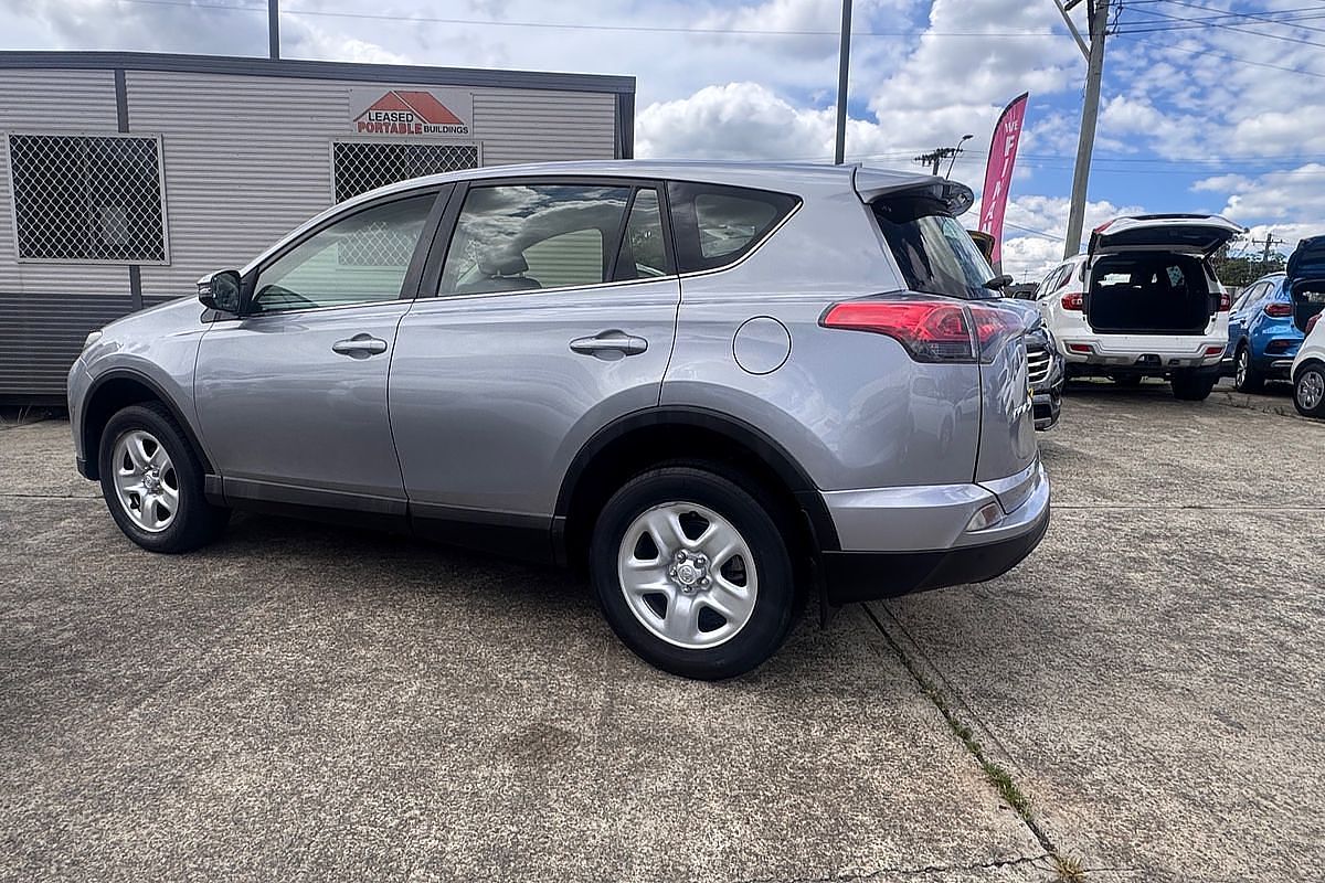 2017 Toyota RAV4 GX ASA44R