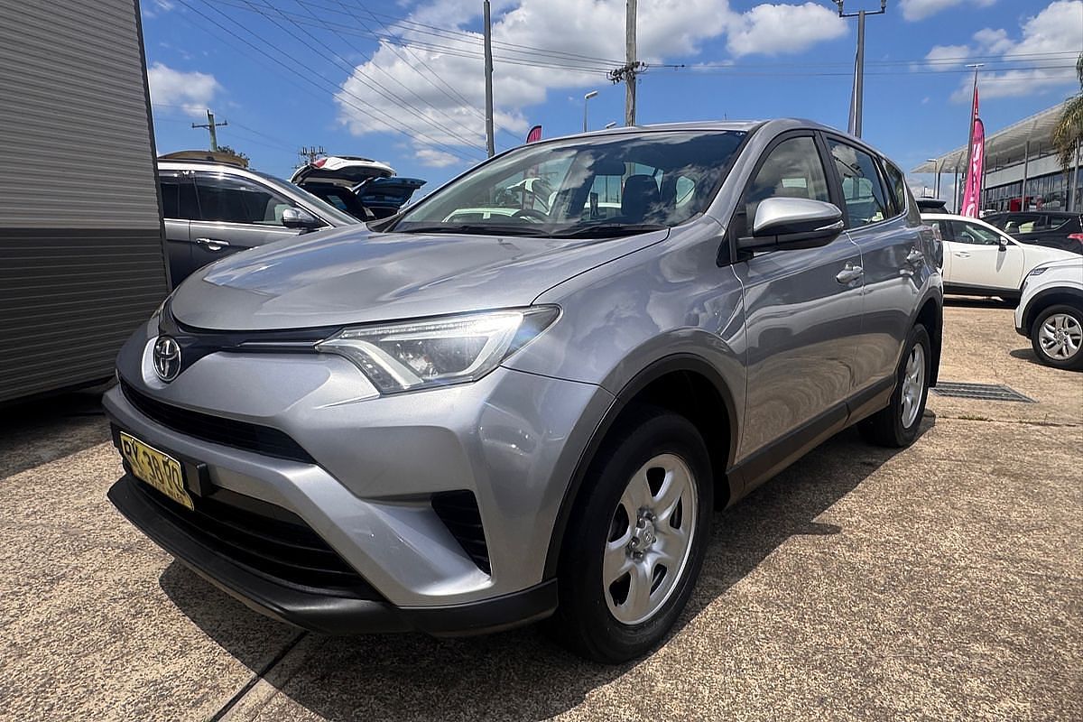 2017 Toyota RAV4 GX ASA44R