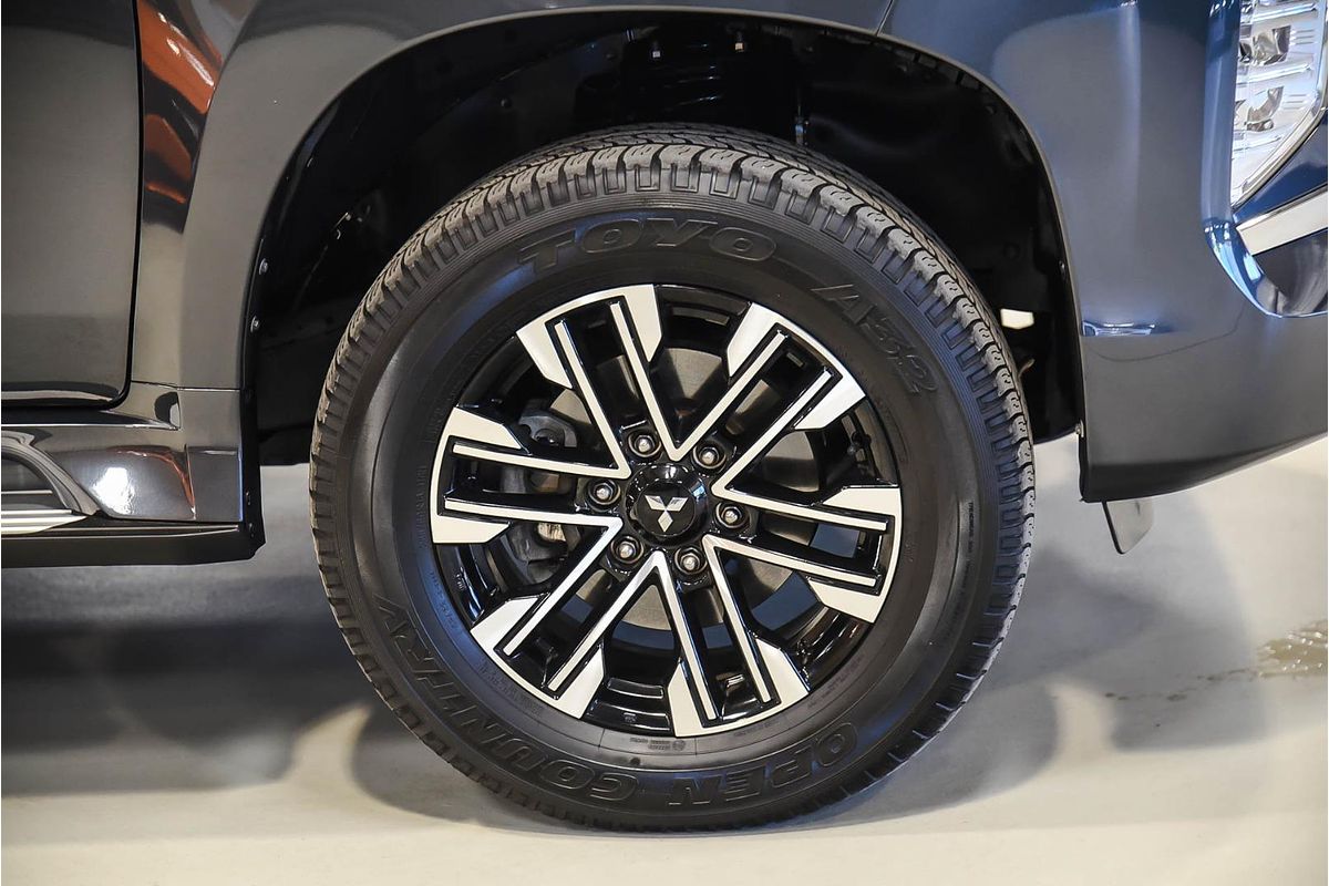 2023 Mitsubishi Pajero Sport Exceed QF