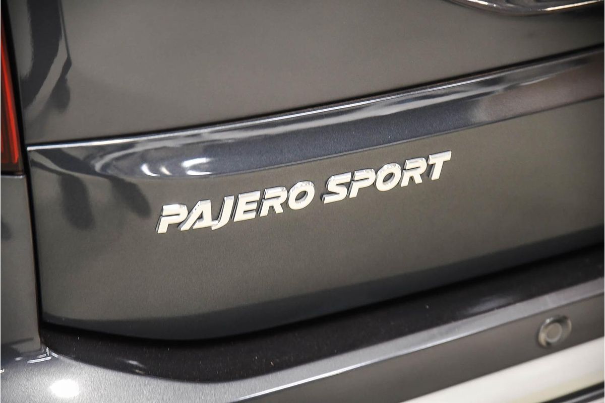 2023 Mitsubishi Pajero Sport Exceed QF