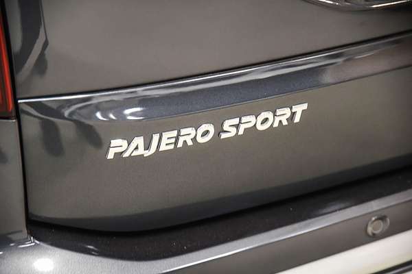 2023 Mitsubishi Pajero Sport Exceed QF
