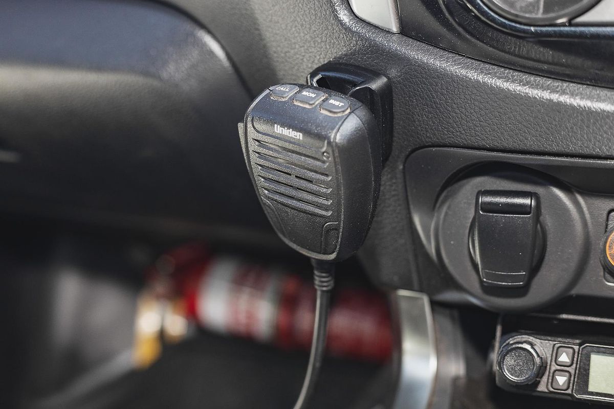 2021 Nissan Navara SL D23 Rear Wheel Drive