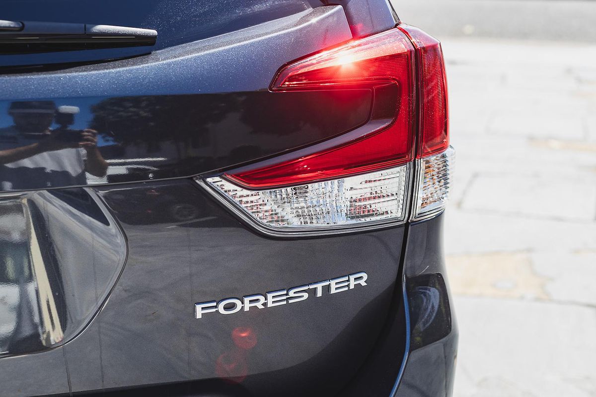 2019 Subaru Forester 2.5i-S S5