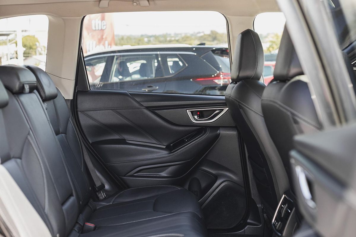 2019 Subaru Forester 2.5i-S S5