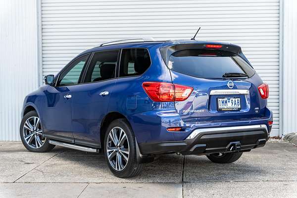 2016 Nissan Pathfinder ST-L NO OPTION PACK R52