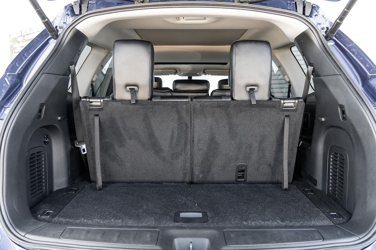 2016 Nissan Pathfinder ST-L NO OPTION PACK R52