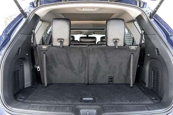 2016 Nissan Pathfinder ST-L NO OPTION PACK R52