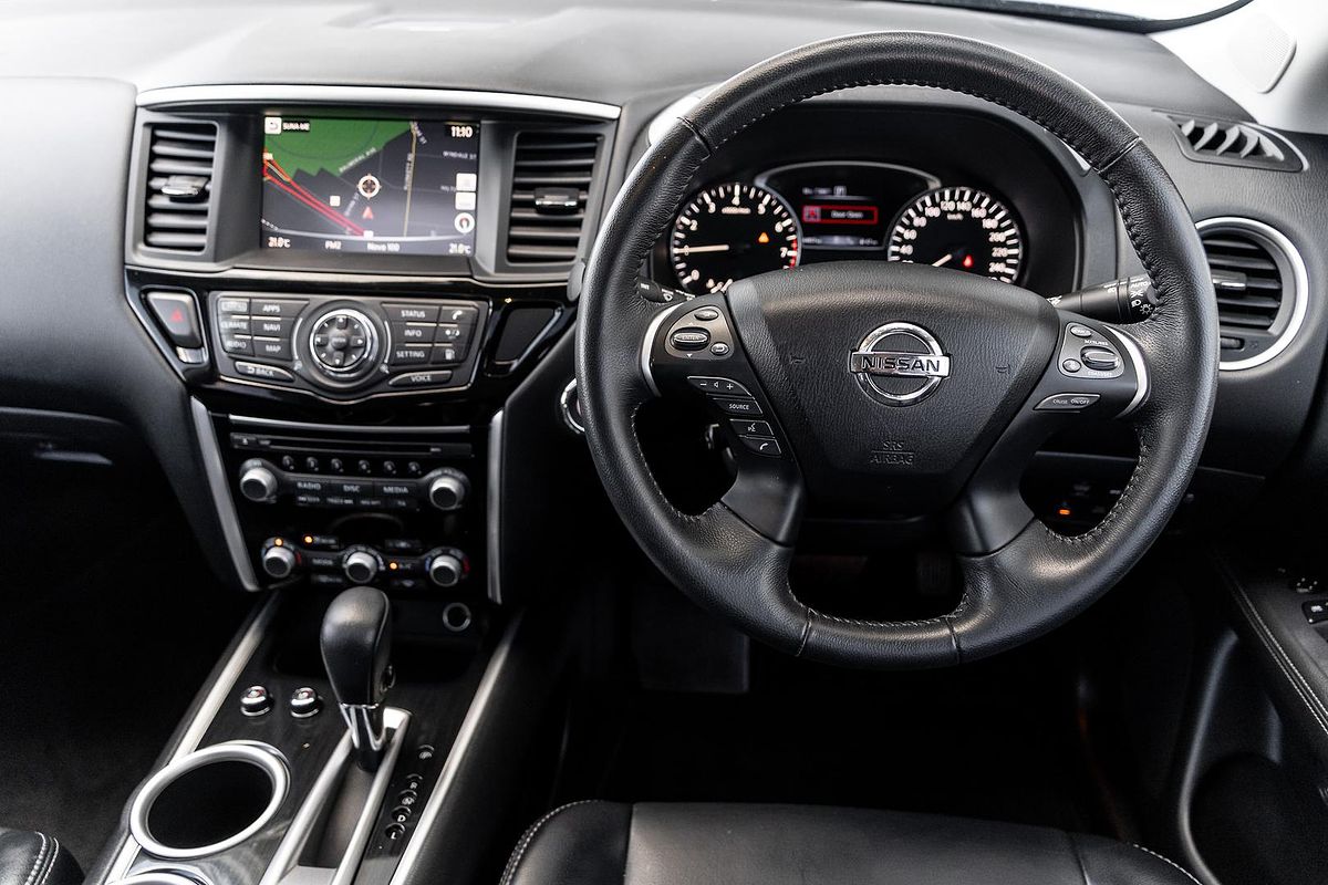2016 Nissan Pathfinder ST-L NO OPTION PACK R52