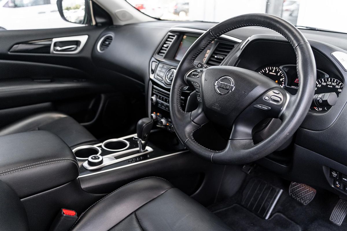 2016 Nissan Pathfinder ST-L NO OPTION PACK R52