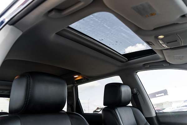 2016 Nissan Pathfinder ST-L NO OPTION PACK R52
