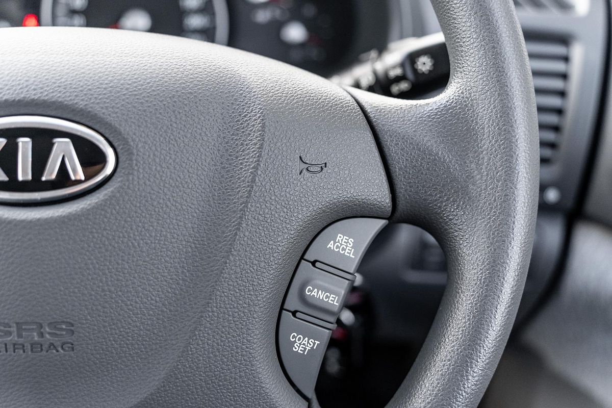 2008 Kia Grand Carnival EX VQ