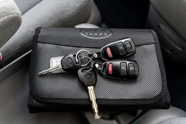 2008 Kia Grand Carnival EX VQ
